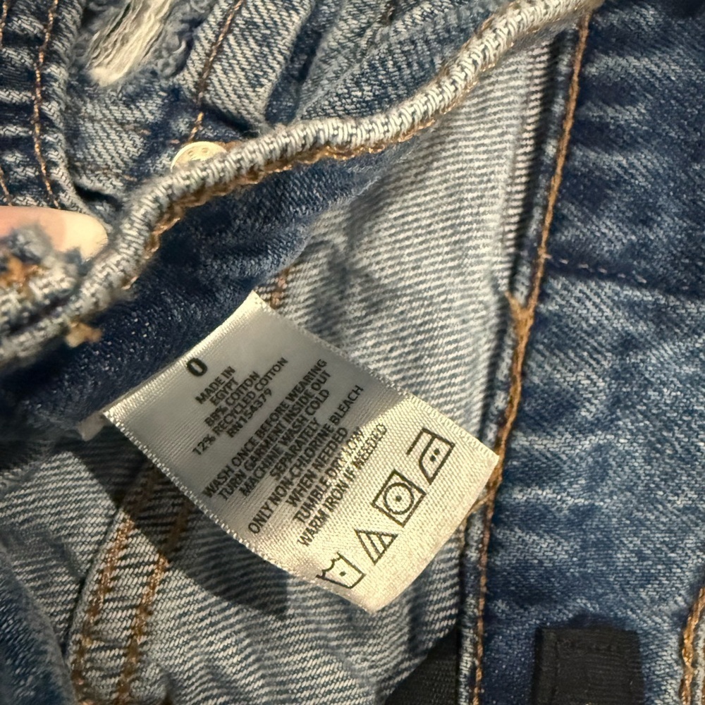 Aeropostale High-Rise Stretch Mom Jeans - Picture 4 of 4